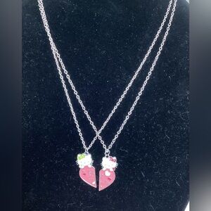 Hello Kitty Best Friends Necklace Set